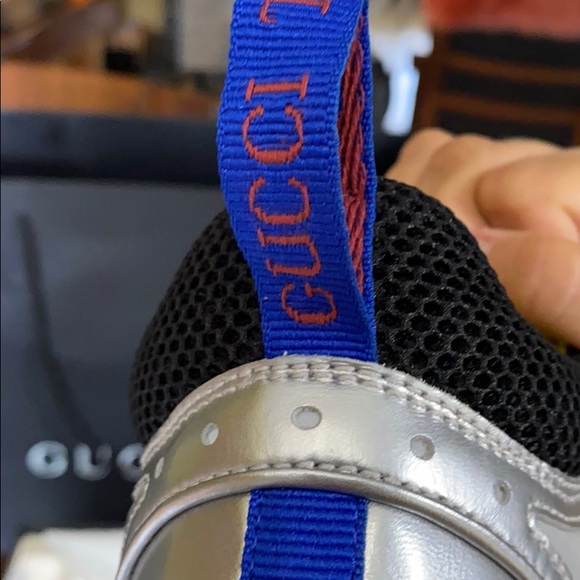 Authentic Gucci Flashtrek BNIB liquid Silver - Picture 12 of 14